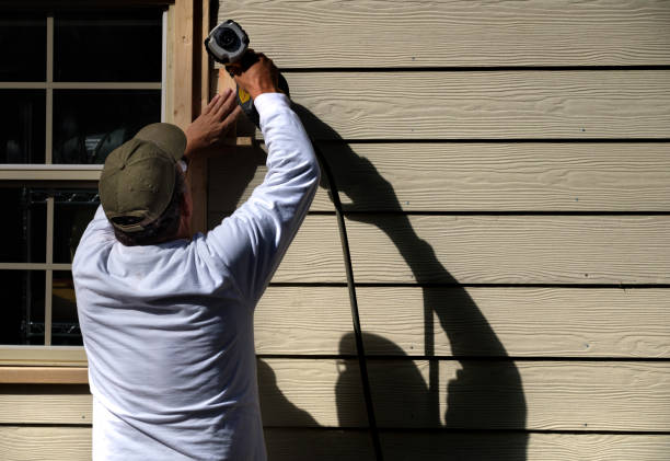 Best Vinyl Siding Installation  in Chinook, MT